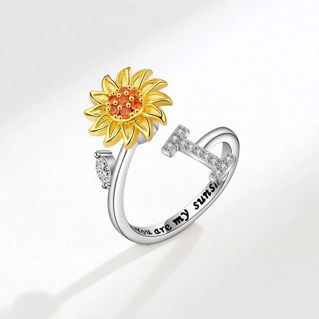 Anillo giratorio girasol con inicial - Moroveta