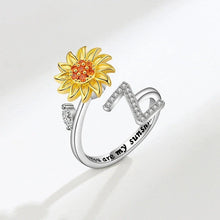 Cargar imagen en el visor de la galería, Anillo giratorio girasol con inicial - Moroveta