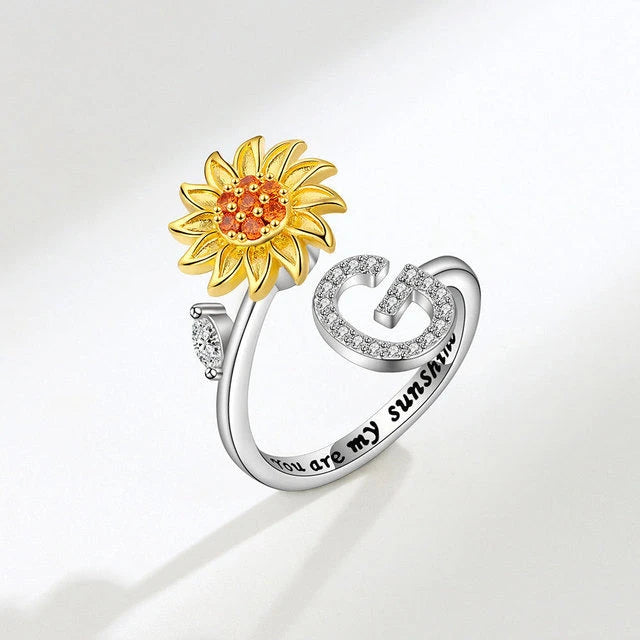 Anillo giratorio girasol con inicial - Moroveta