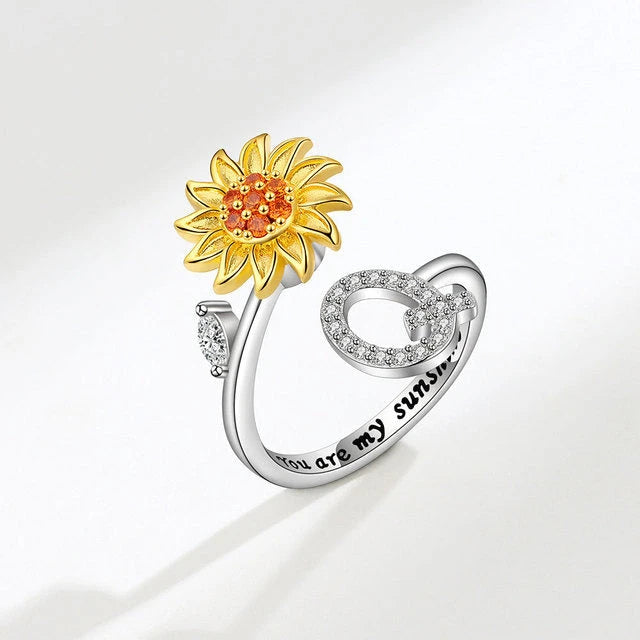 Anillo giratorio girasol con inicial - Moroveta